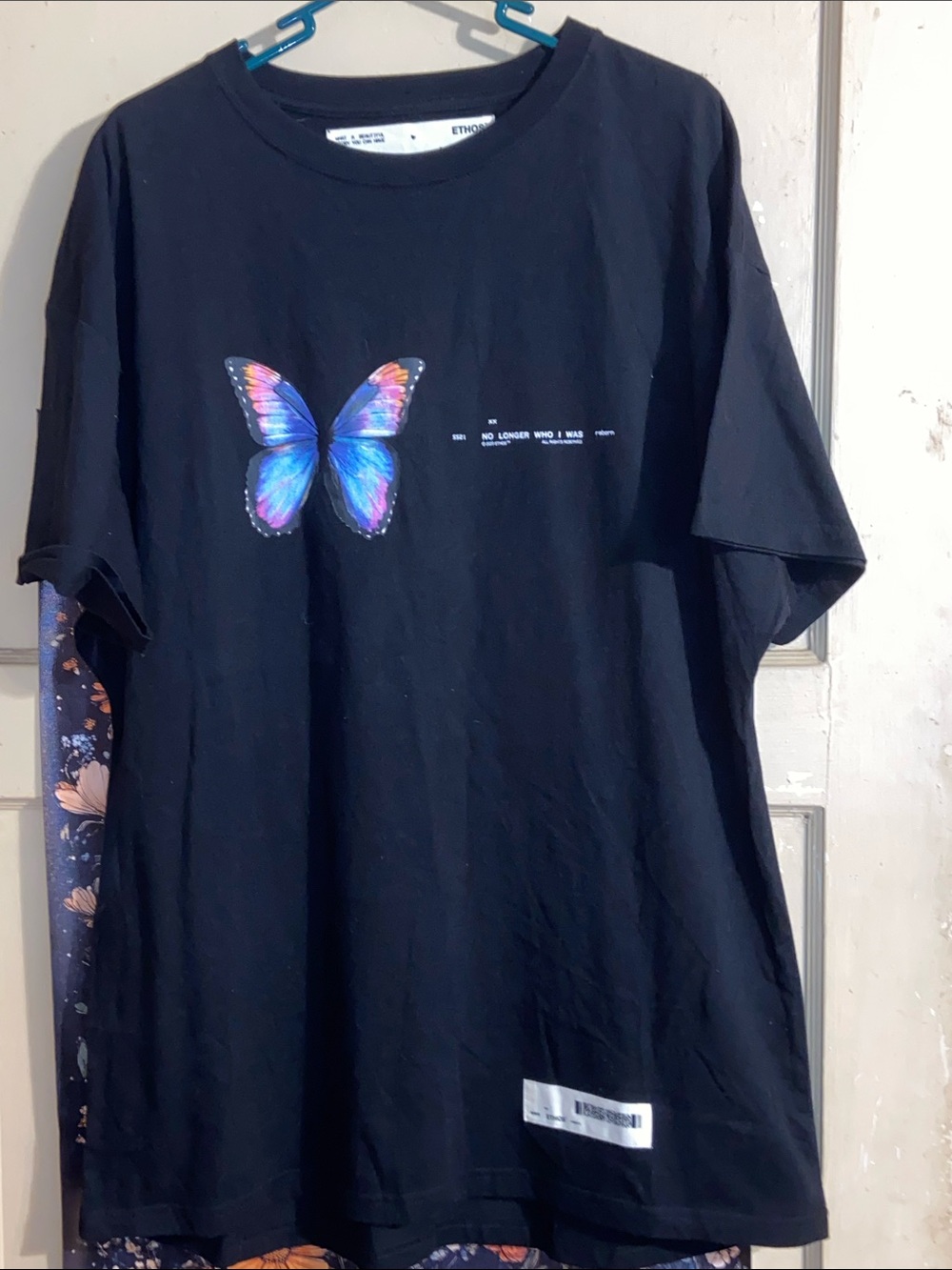 BLUE BUTTERFLY BLACK T-SHIRT NWOT ETHOS L/XL